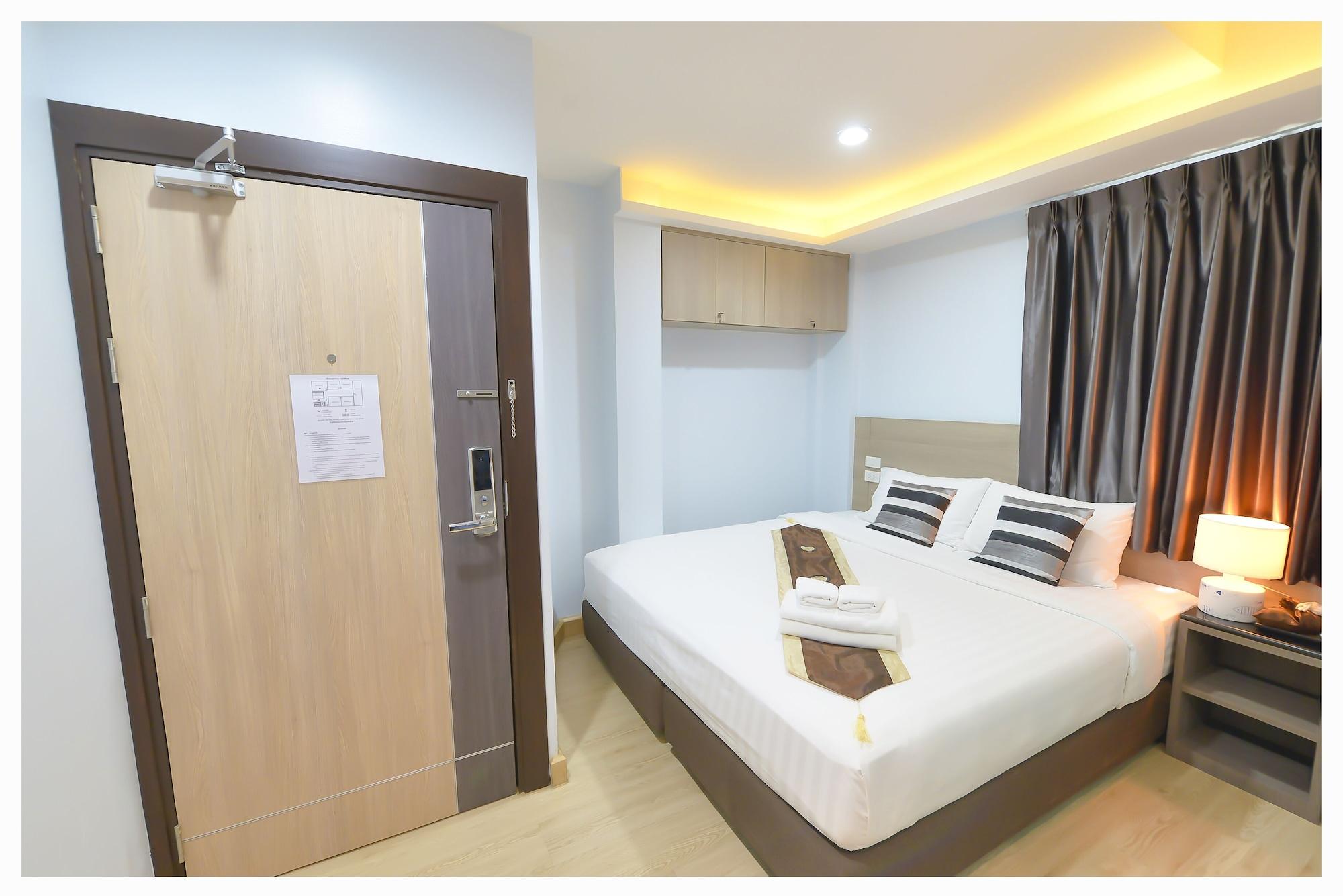 4M Pratunam Hotel Бангкок Экстерьер фото