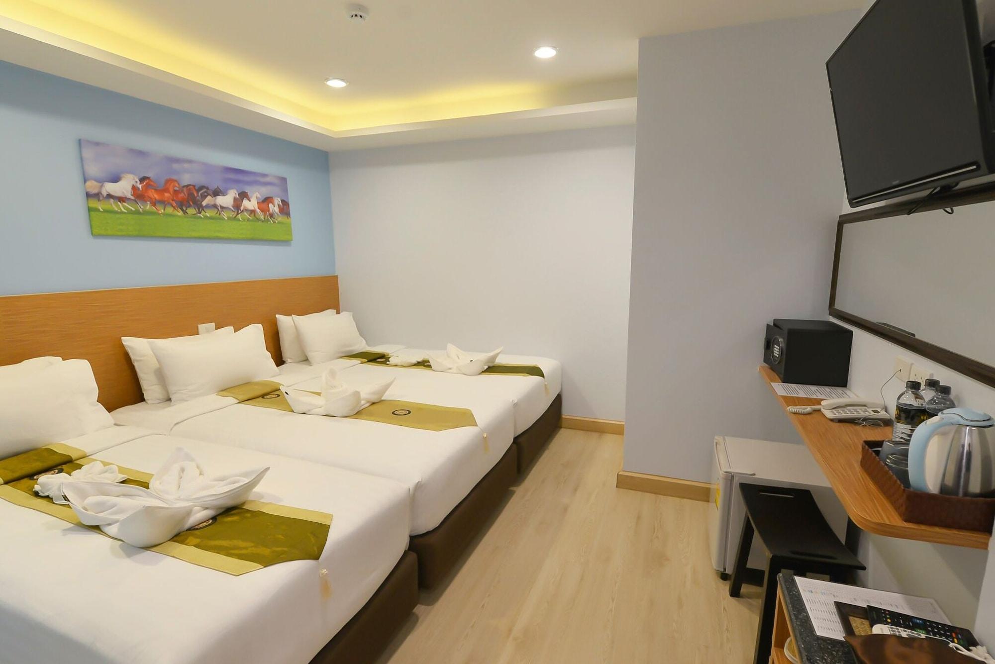 4M Pratunam Hotel Бангкок Экстерьер фото